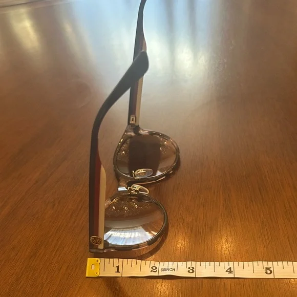 Gucci Black and Brown tourtoise shell frame Women's Sunglasses, authentic - Picture 13 of 14